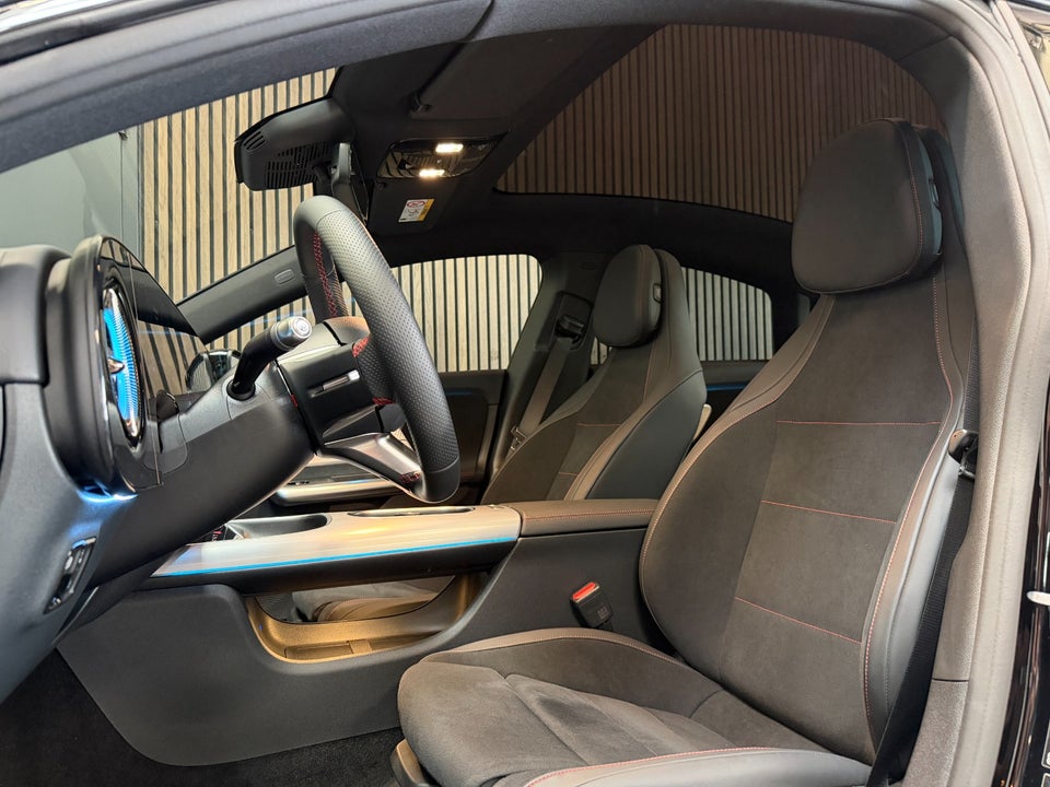 Mercedes CLA250+ EQ AMG Advance Plus 4d