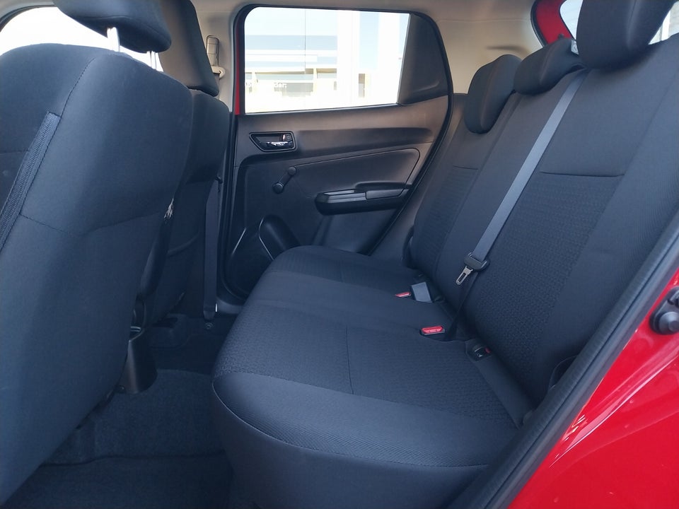 Suzuki Swift 1,2 Dualjet Action CVT 5d