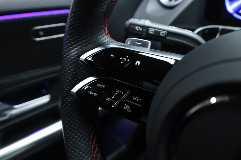 Mercedes EQA350 AMG Advance Plus 4Matic 5d