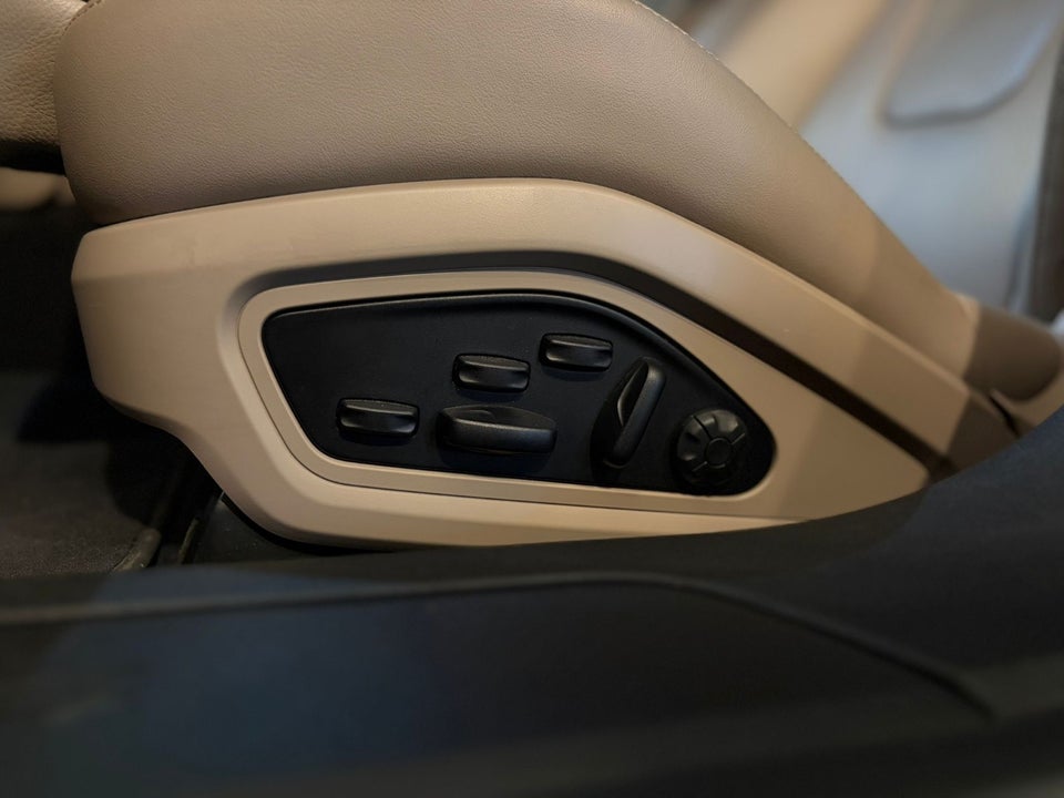 Porsche Taycan 4 Performance+ Cross Turismo 5d