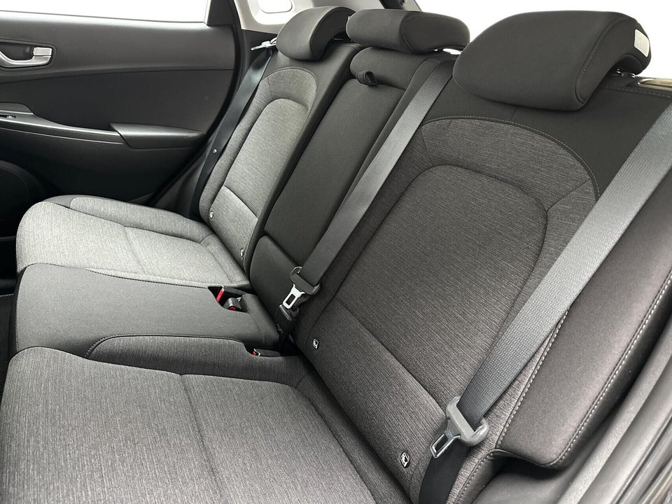 Hyundai Kona 39 EV Select 5d