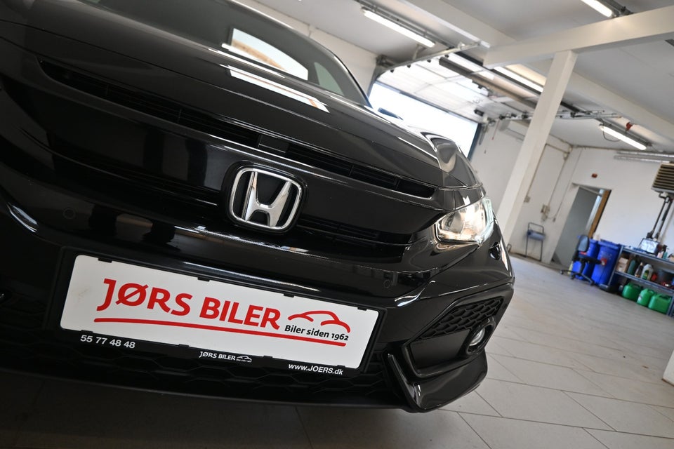 Honda Civic 1,0 VTEC Turbo Elegance 5d