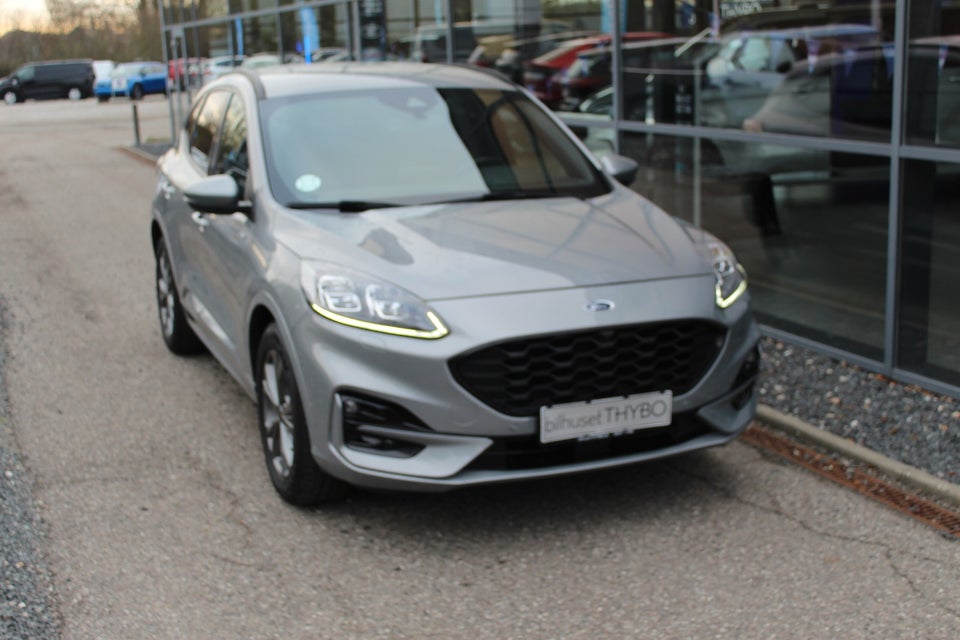 Ford Kuga 2,5 PHEV ST-Line X CVT 5d