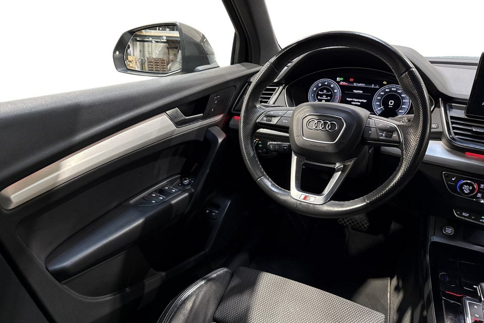 Audi Q5 50 TFSi e S-line quattro S-tr. 5d