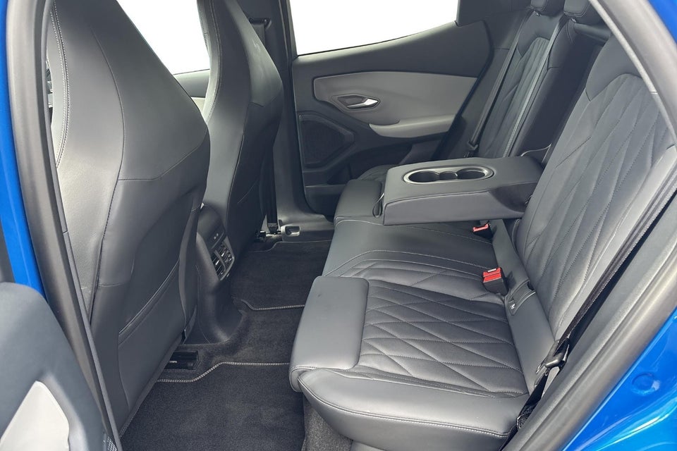 Ford Explorer 77 Premium Extended Range 5d