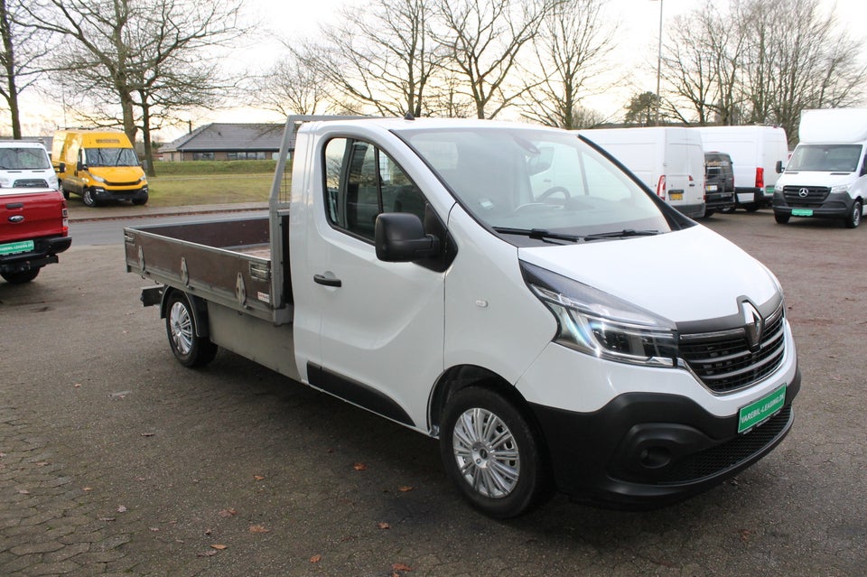 Renault Trafic T29 2,0 dCi 145 L2 Chassis