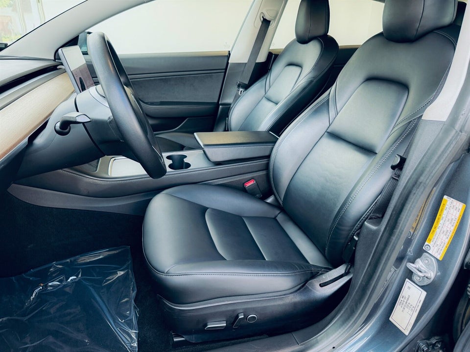Tesla Model 3 Performance AWD 4d