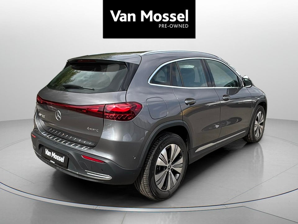 Mercedes EQA300 Progressive 4Matic 5d
