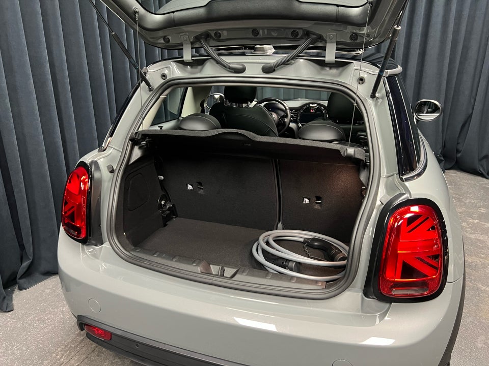 MINI Cooper SE Edition Premium Plus 3d