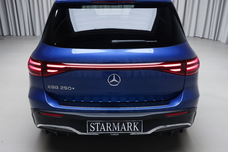 Mercedes EQB250+ AMG Premium 5d