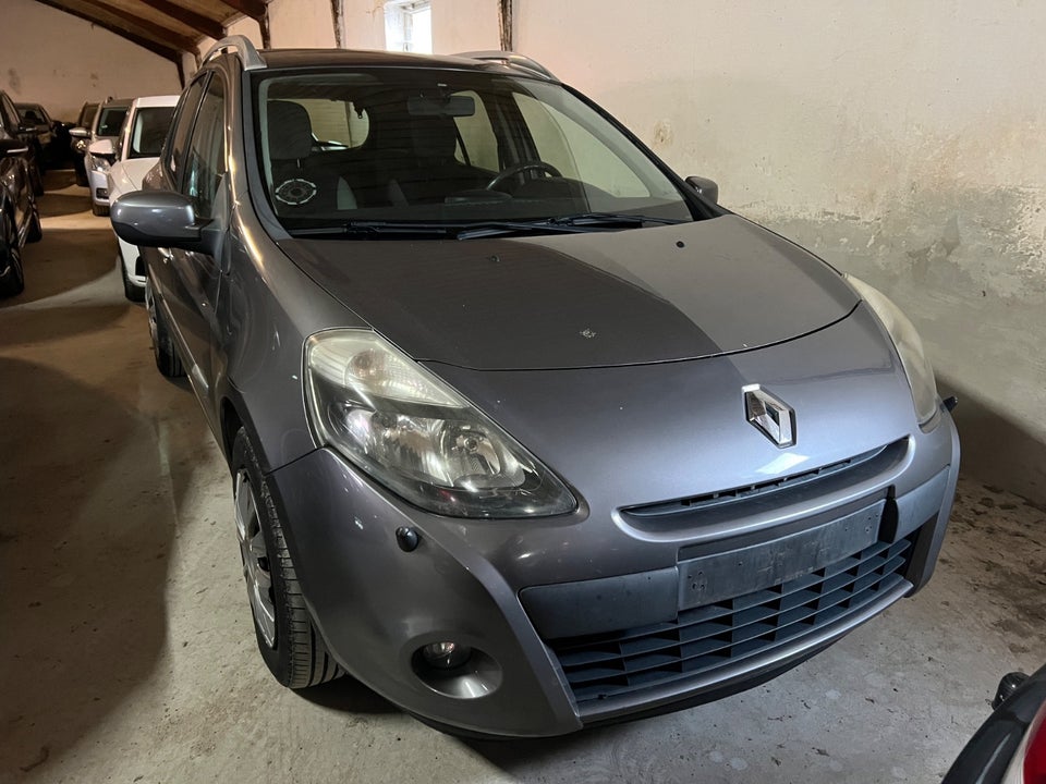 Renault Clio III 1,5 dCi 75 Avantage Sport Tourer 5d