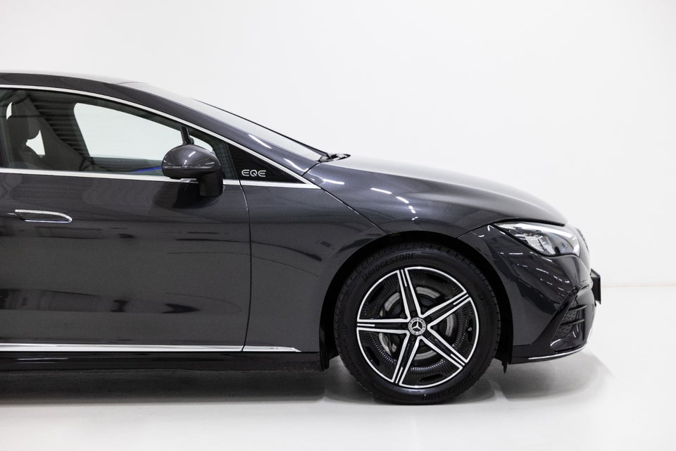 Mercedes EQE350 AMG Line 4d
