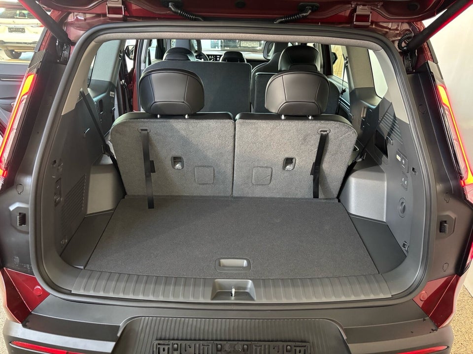 Kia EV9 76 Standard Range Upgrade RWD 7prs 5d