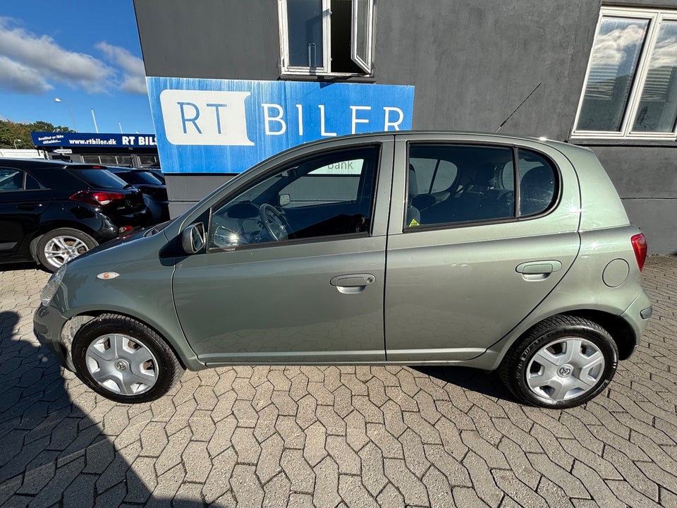 Toyota Yaris 1,0 Sol MMT 3d