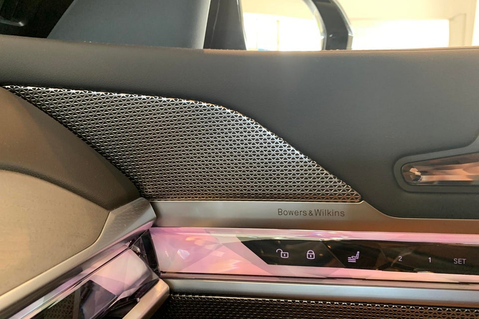 BMW i7 eDrive50 M-Sport 4d