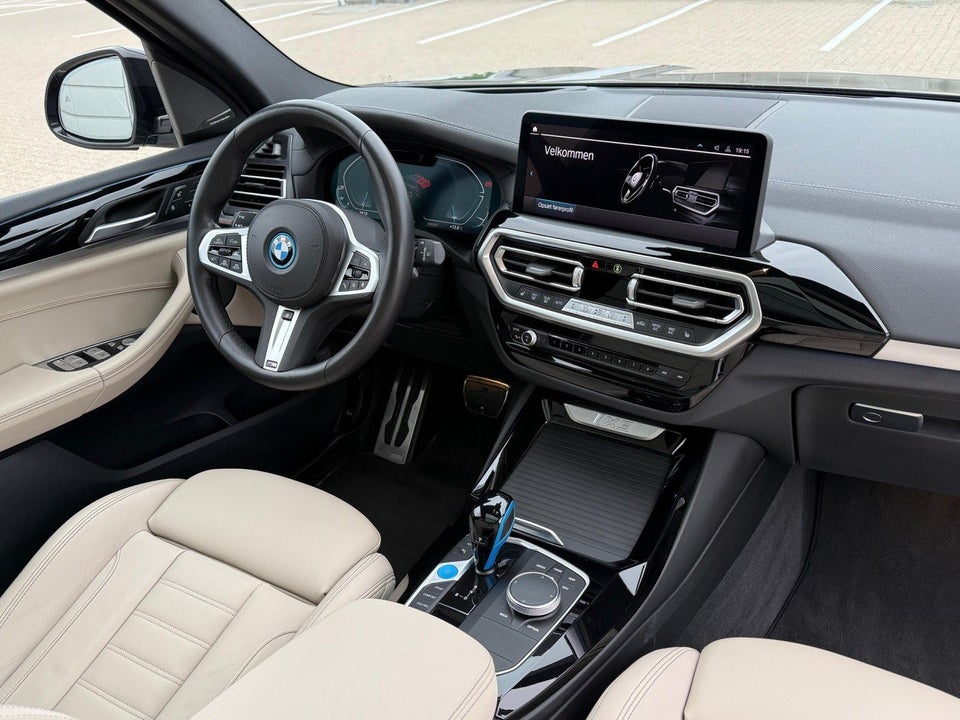 BMW iX3 Charged Plus M-Sport 5d