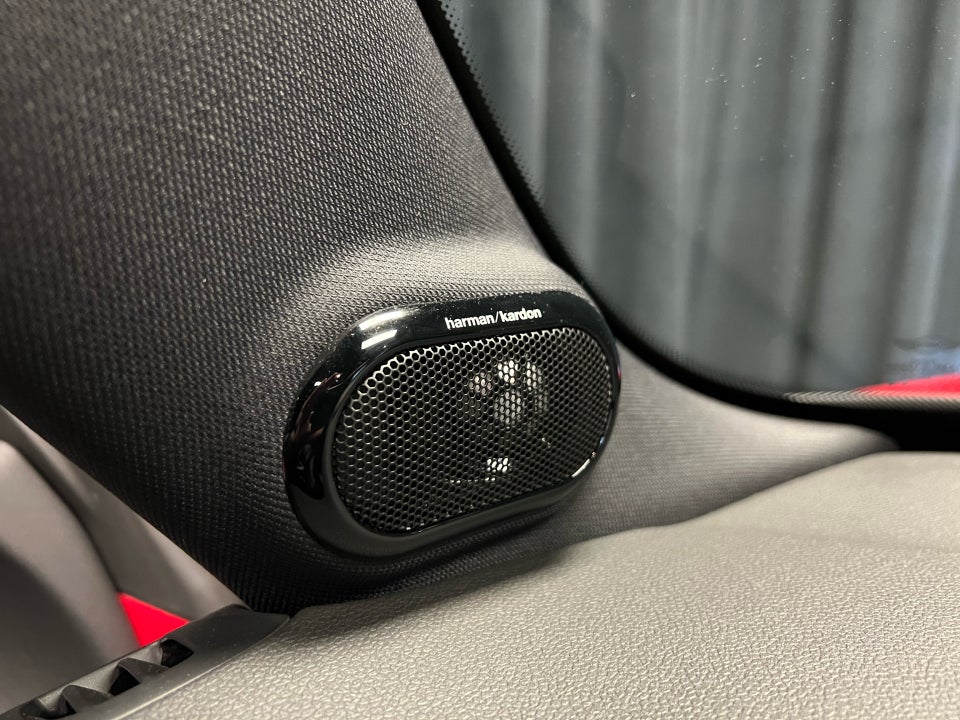 MINI Cooper SE Yours Trim 3d