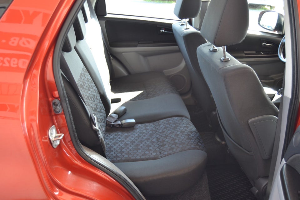 Suzuki SX4 1,6 CombiBack GLXtra 5d
