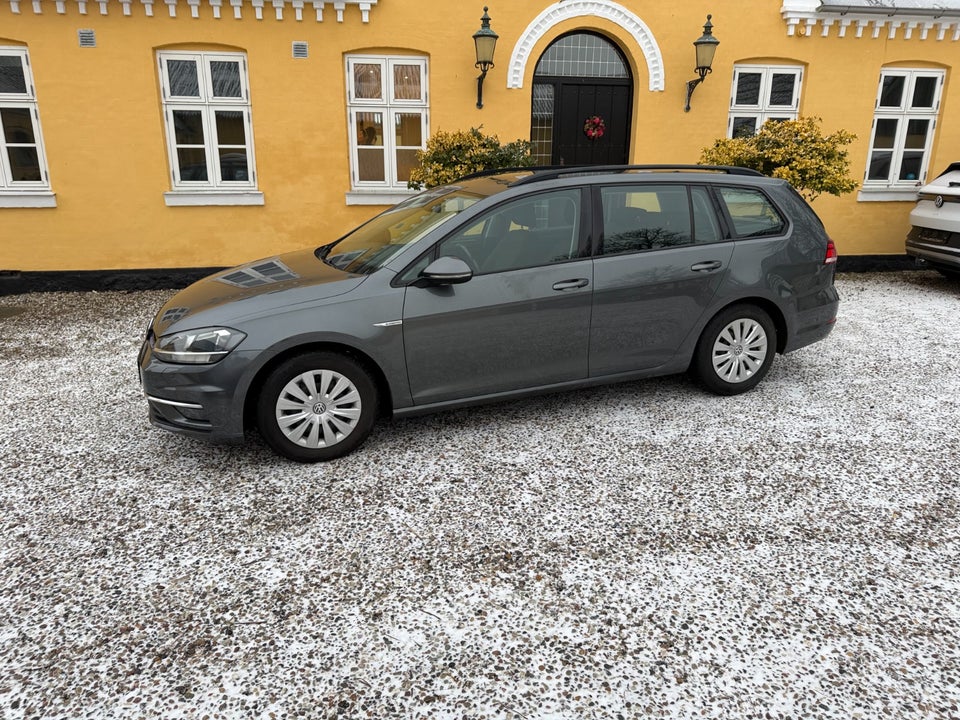 VW Golf VII 1,5 TSi 130 Comfortline DSG 5d