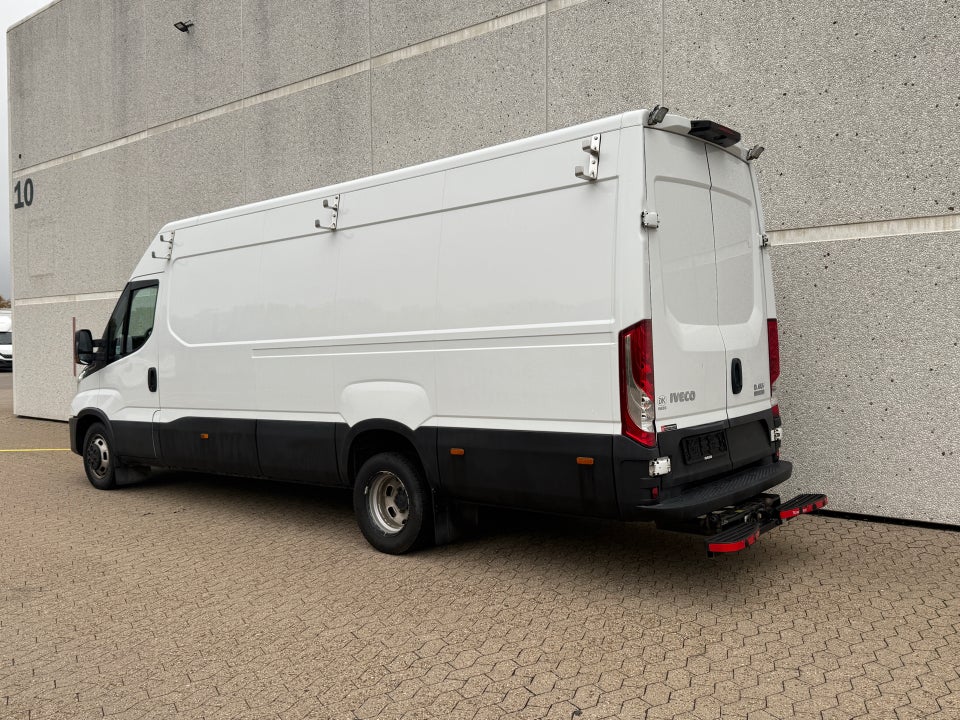 Iveco Daily 3,0 35C18 16m³ Van AG8