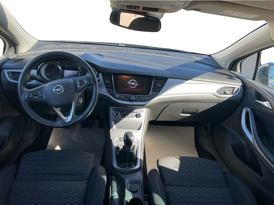 Opel Astra 1,0 T 105 Enjoy Sports Tourer 5d