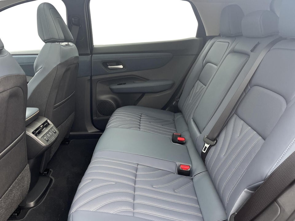 Nissan Ariya 87 Evolve 5d