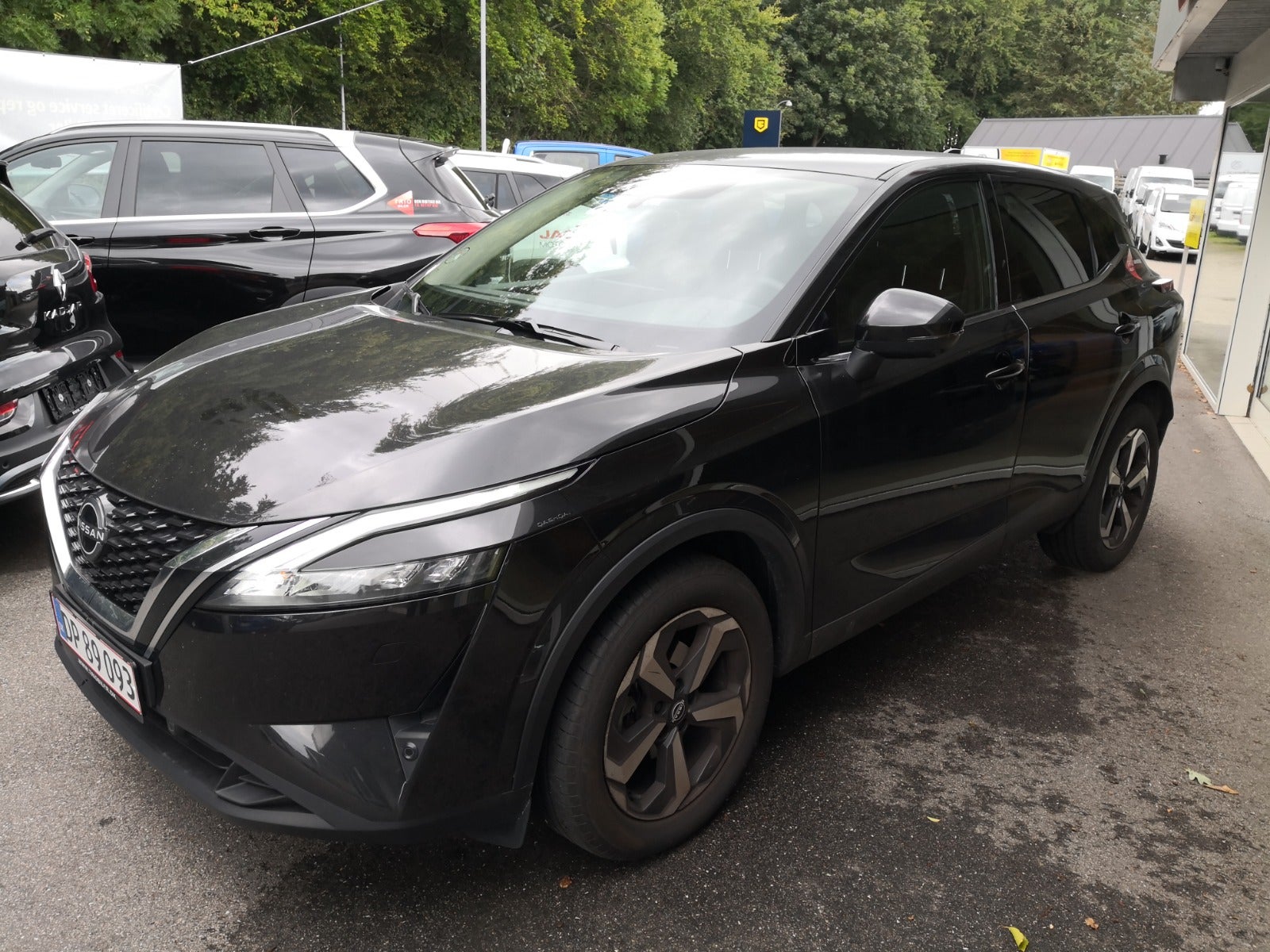 Nissan Qashqai 1,3 mHEV N-Connecta X-tr. 5d