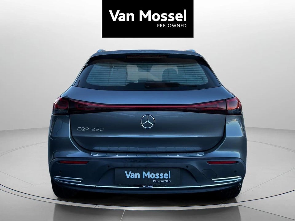 Mercedes EQA250 Progressive 5d