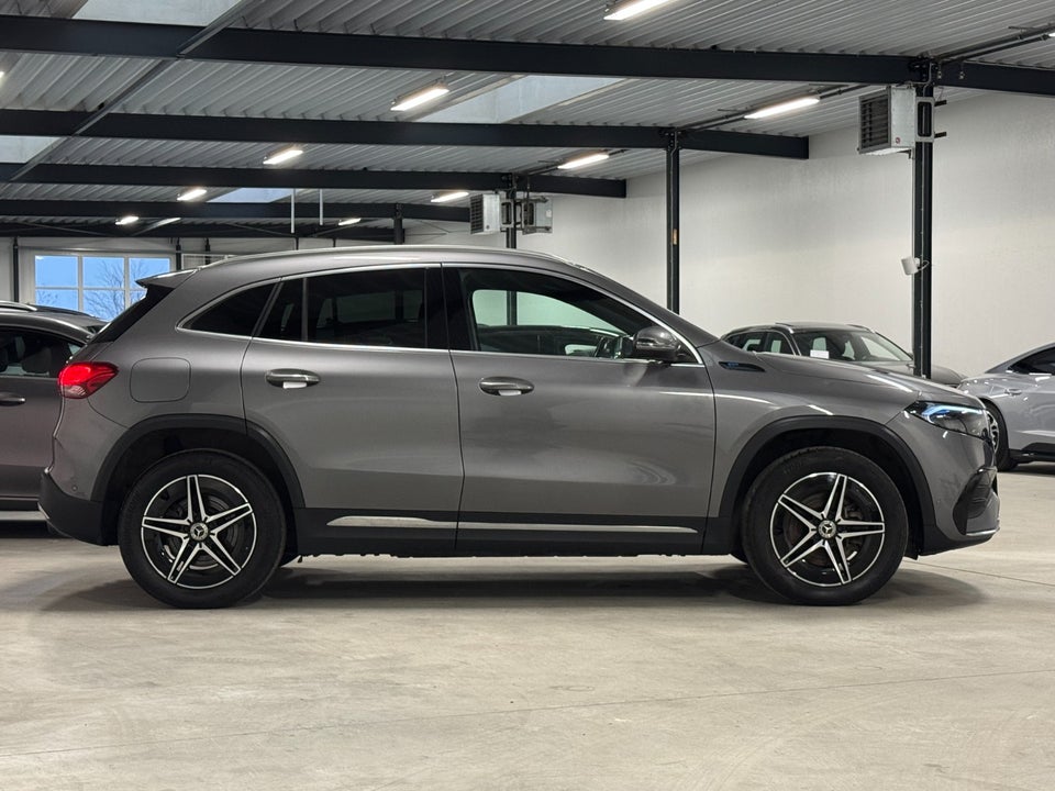 Mercedes EQA250 AMG Line 5d