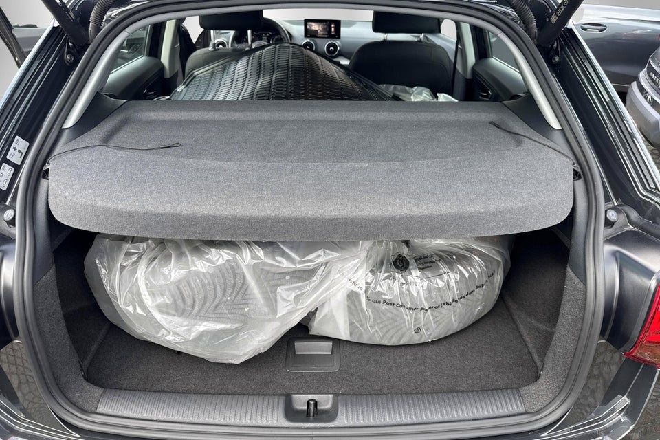 Audi Q2 35 TFSi Prestige S-tr. 5d