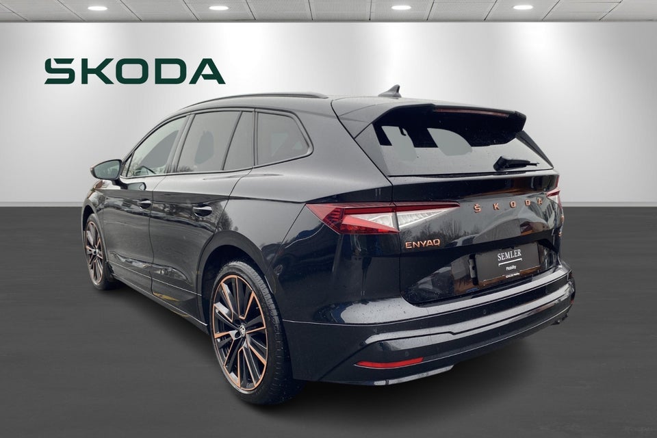 Skoda Enyaq 80X iV Founders Edition 5d