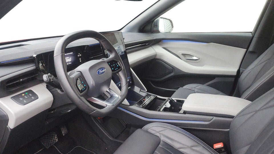 Ford Explorer 82 Premium Extended Range 5d