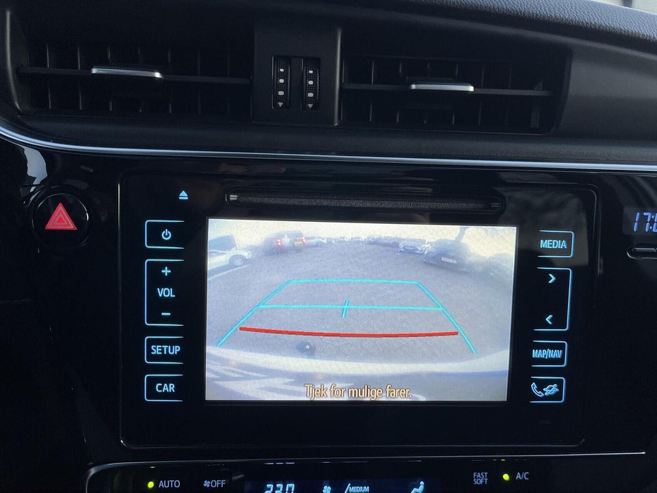 Toyota Auris 1,2 T T2 Comfort Touring Sports 5d