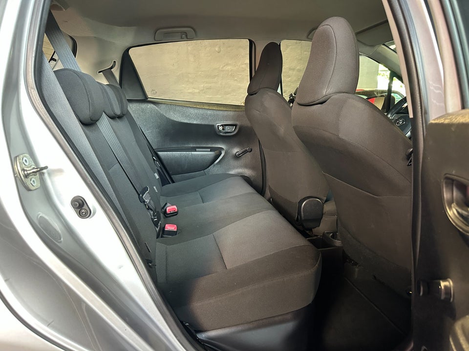 Toyota Yaris 1,5 Hybrid H2 Touch CVT 5d