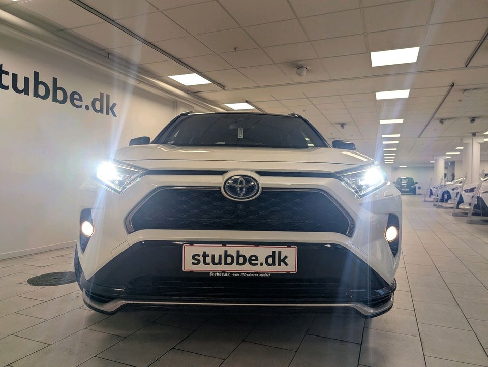 Toyota RAV4 2,5 Plug-in Hybrid H3 Business Style AWD-i 5d