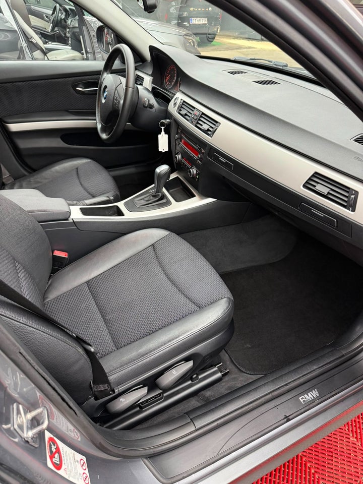 BMW 320i 2,0 Steptr. 4d