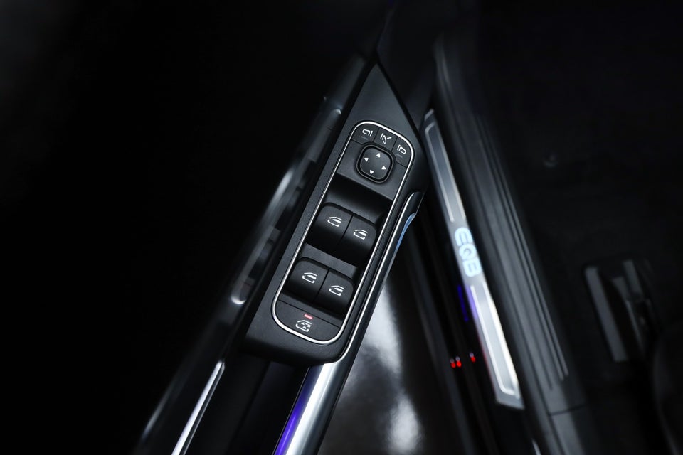 Mercedes EQB350 Progressive Advance Plus 4Matic 5d