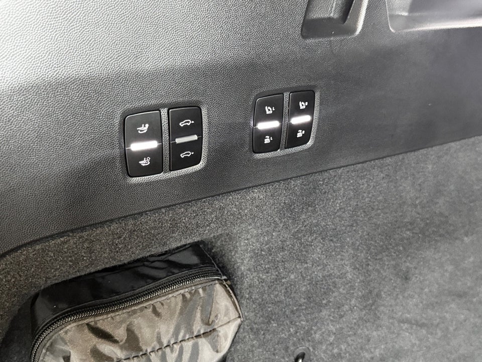 Porsche Cayenne Electric 5d