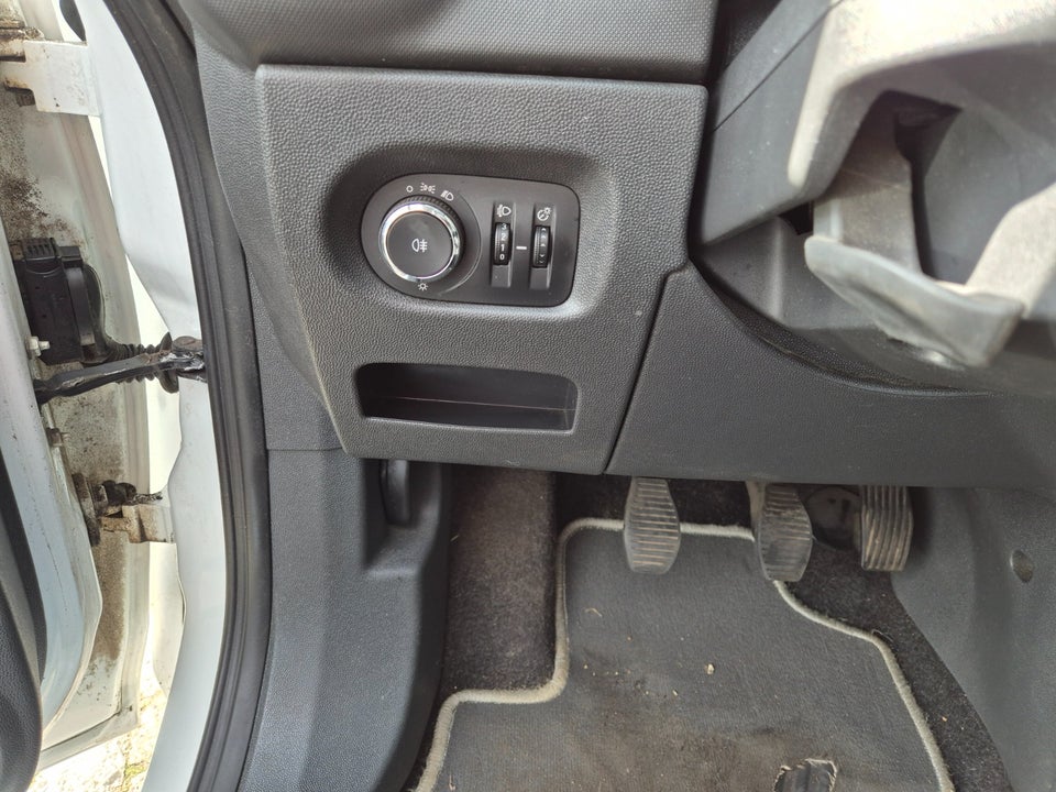 Opel Corsa 1,0 12V Enjoy 3d