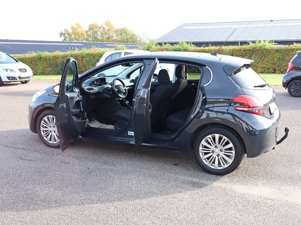 Peugeot 208 1,6 BlueHDi 100 Allure 5d