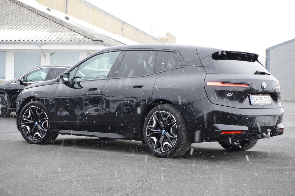 BMW iX xDrive40 M-Sport 5d