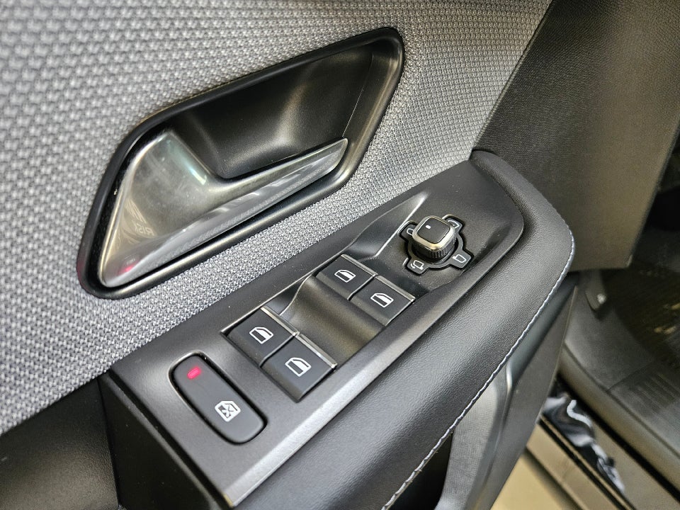 Opel Grandland-e 73 GS Sky 5d