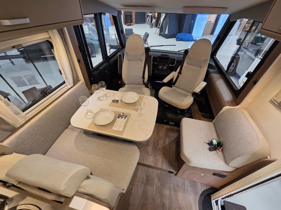 Carado I447 PRO+ 2,0 JTD 140 aut. 2d