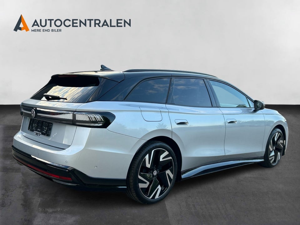 VW ID.7 86 Style S Tourer 5d