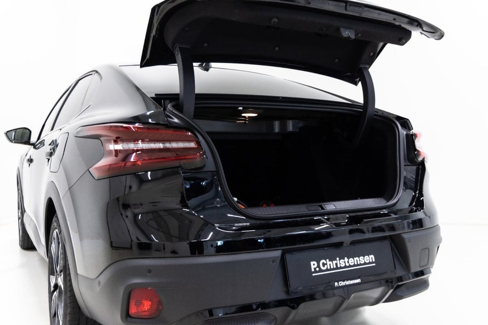 Citroën ë-C4 X 50 Shine 4d