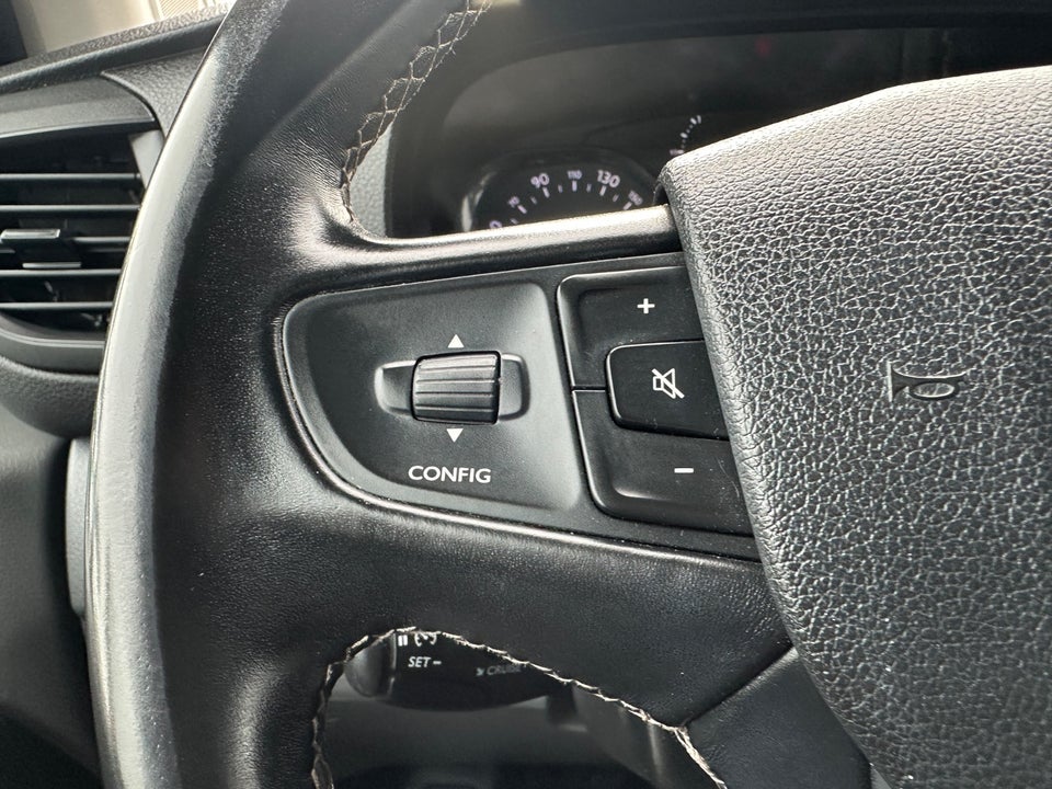 Peugeot Expert 2,0 BlueHDi 122 L2 Premium Van