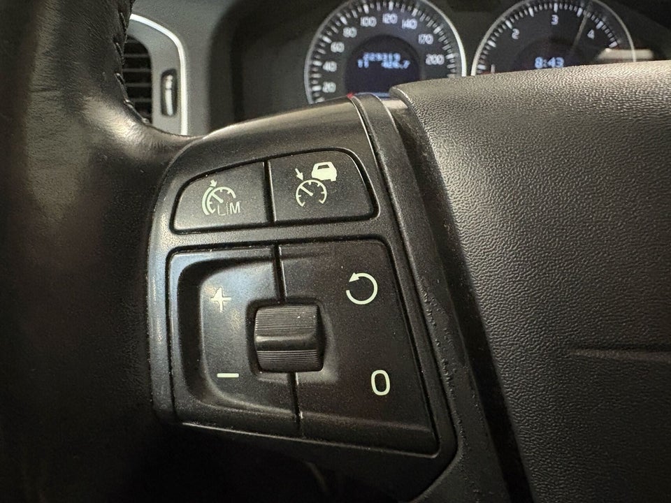 Volvo V60 1,6 DRIVe Summum 5d