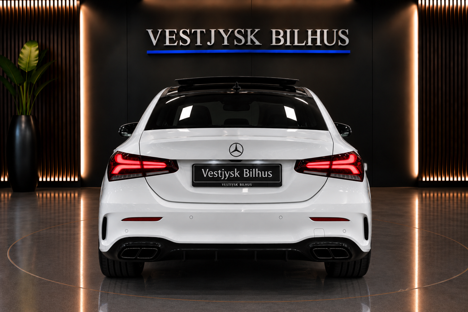 Mercedes A220 2,0 AMG Line aut. 4Matic 4d