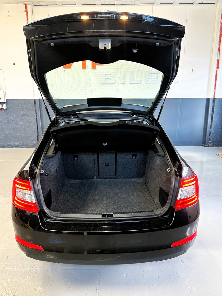 Skoda Octavia 1,4 TSi 140 Ambition DSG 5d