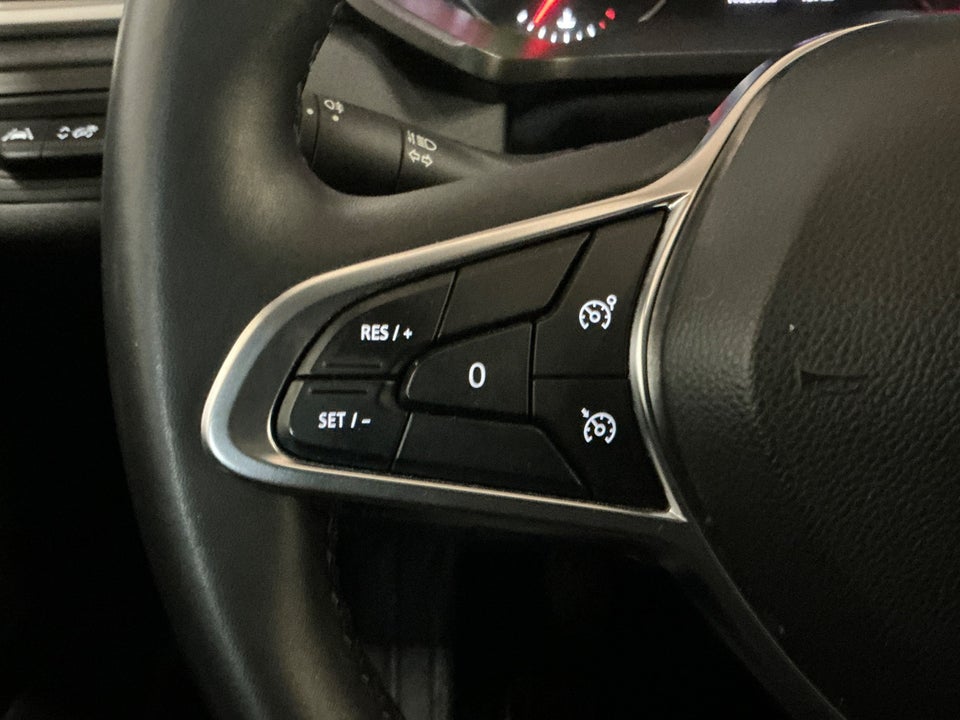 Renault Captur 1,0 TCe 100 Zen 5d